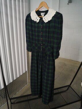 VTG L.G. Star | 3/4 Sleeve Button-Up Plaid Collared Dress